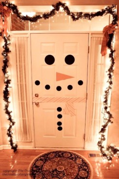 snowman-door1-678x1024